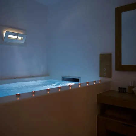 Elit Mykonos 公寓式酒店