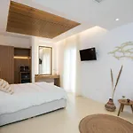 Elit Mykonos Apartahotel