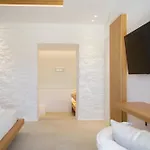 Apartahotel Elit Mykonos 4*