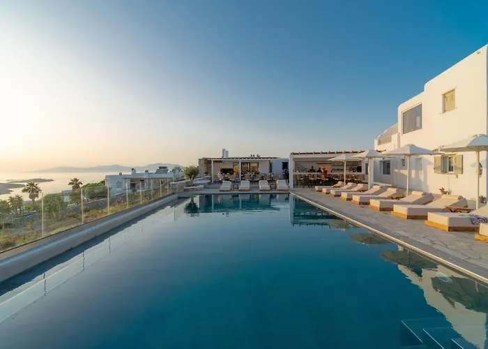 Elit Mykonos Aparthotel 4*
