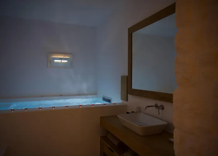 Elit Mykonos 4*